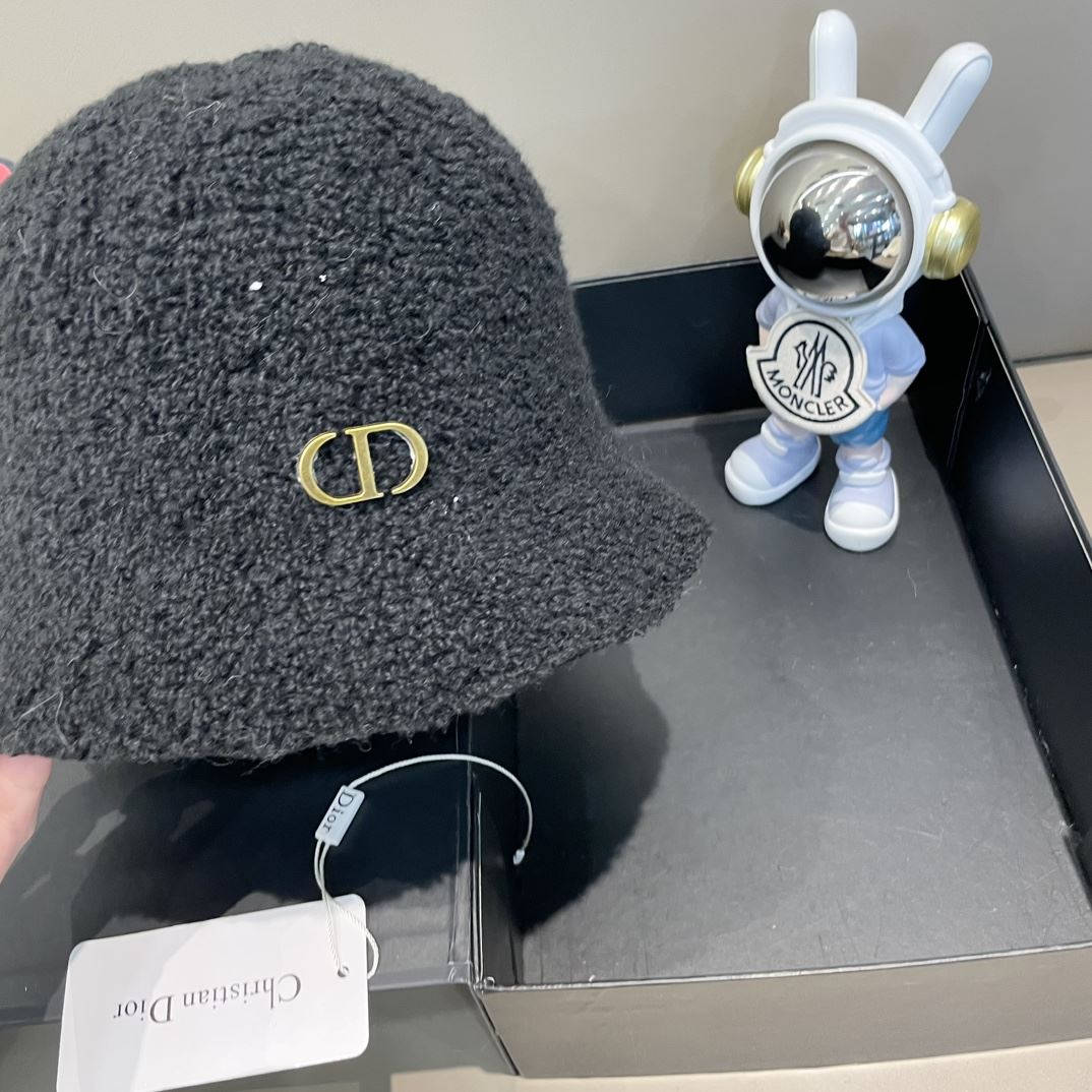 Christian Dior Caps